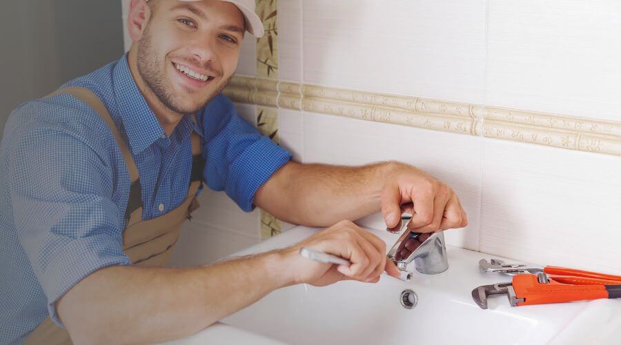 Faucet cartridge replacement in Moran, KS